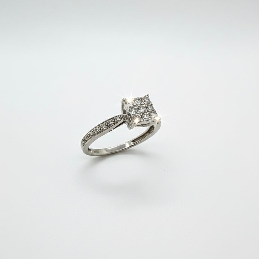 9ct Cluster Set Diamond Ring