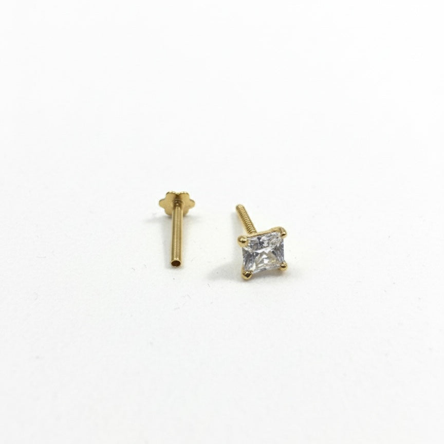 18ct Princess Cut Zirconia Stud Earrings
