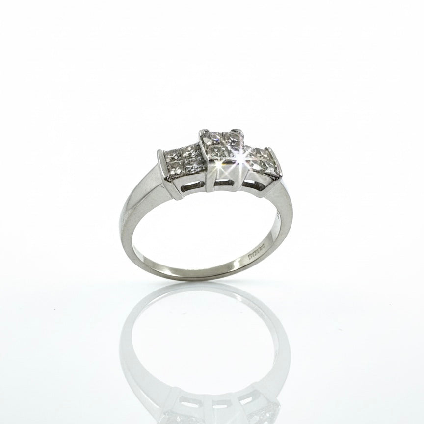 18ct White Gold Invisible Cluster Set Princess Cut Diamond Ring