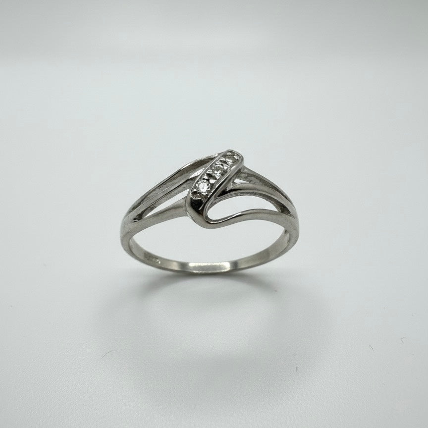 9ct White Gold Triple Diamond Ring