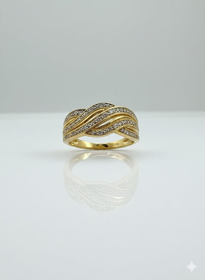 9ct Wave Set Diamond Ring