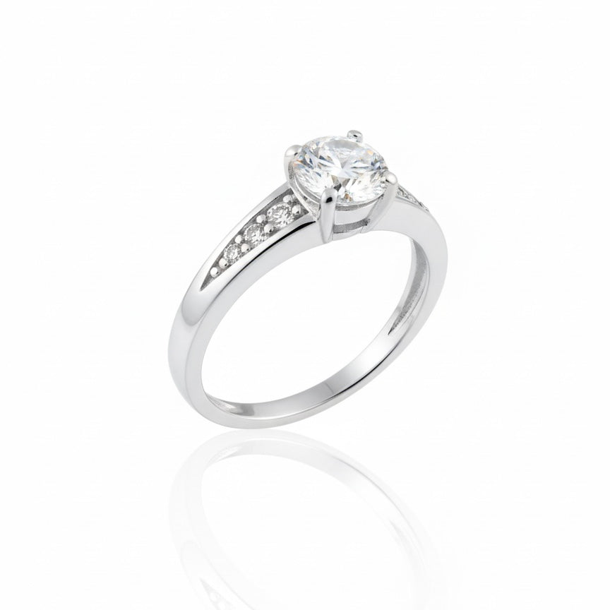 9ct White Gold Zirconia With Hand Set Graduating Shoulder Ring