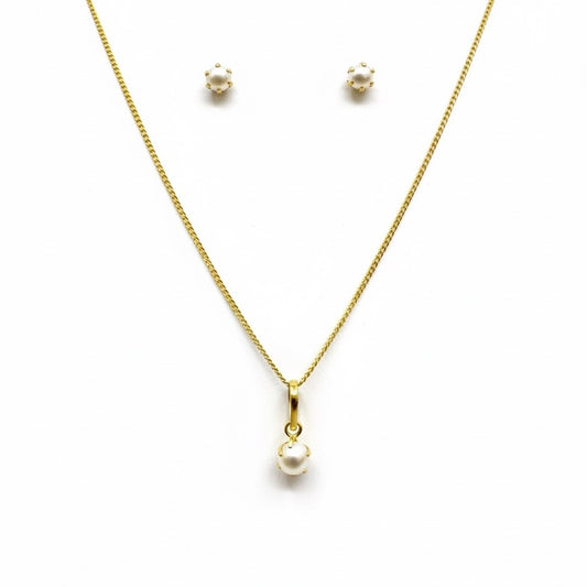 22ct Hand Set Spherical Pearl Pendant Set