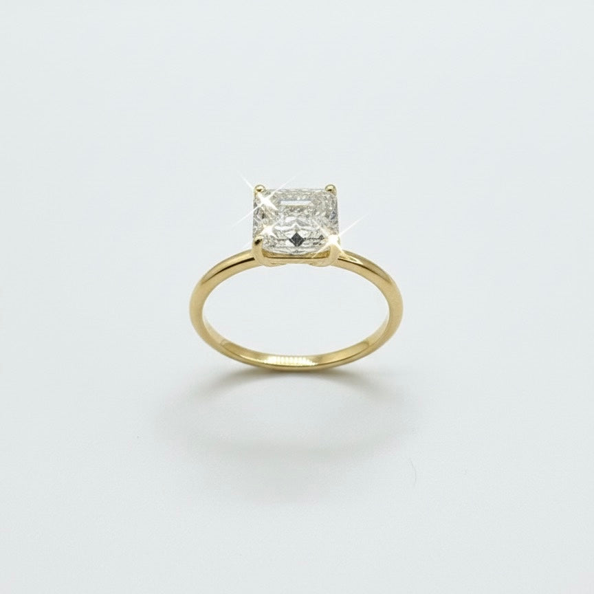 18ct Solitaire Diamond Asscher Cut Ring