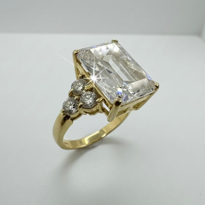 14ct Large Princess Cut Zirconia Ring