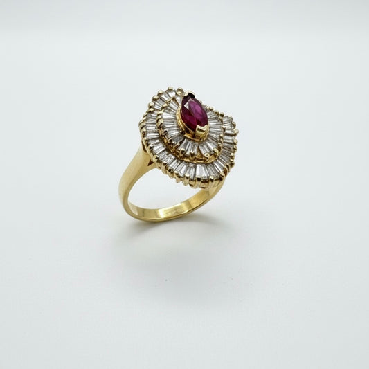 14ct Baguette Cut Diamonds With Centre Marquees Ruby