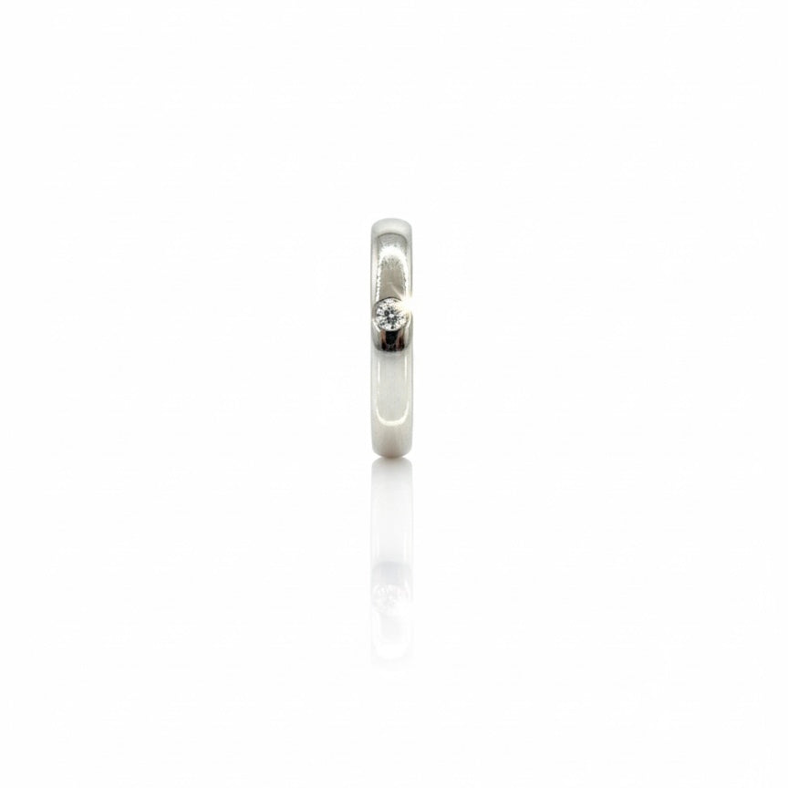 18ct White Gold Channel Set Solitaire Diamond Band
