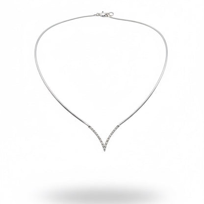 18ct White Gold Zirconia V Necklace