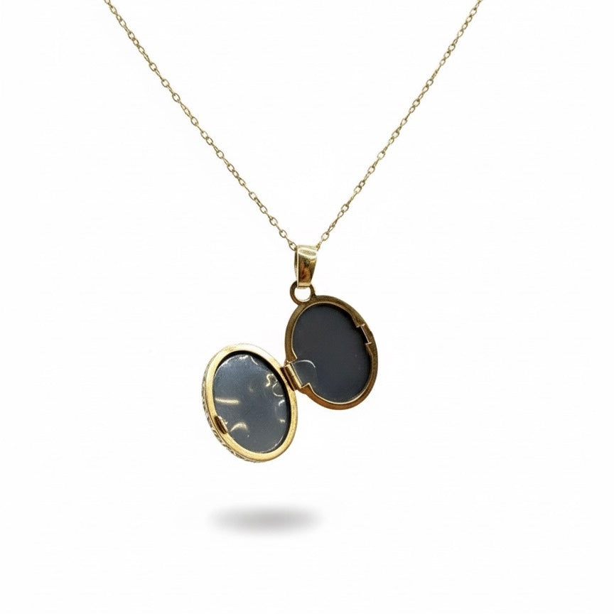 9ct Oval Hand Engraved Picture Frame Locket With Chain
