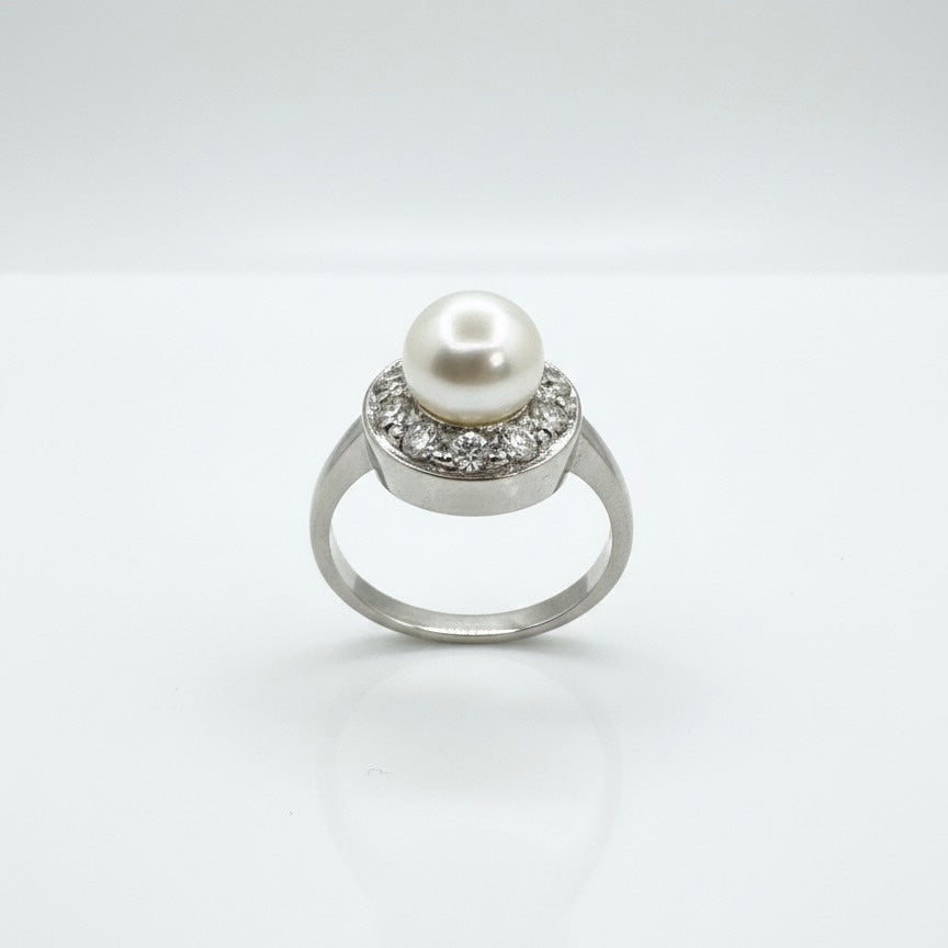 18ct Clawless Centre Pearl and Diamond Halo Ring