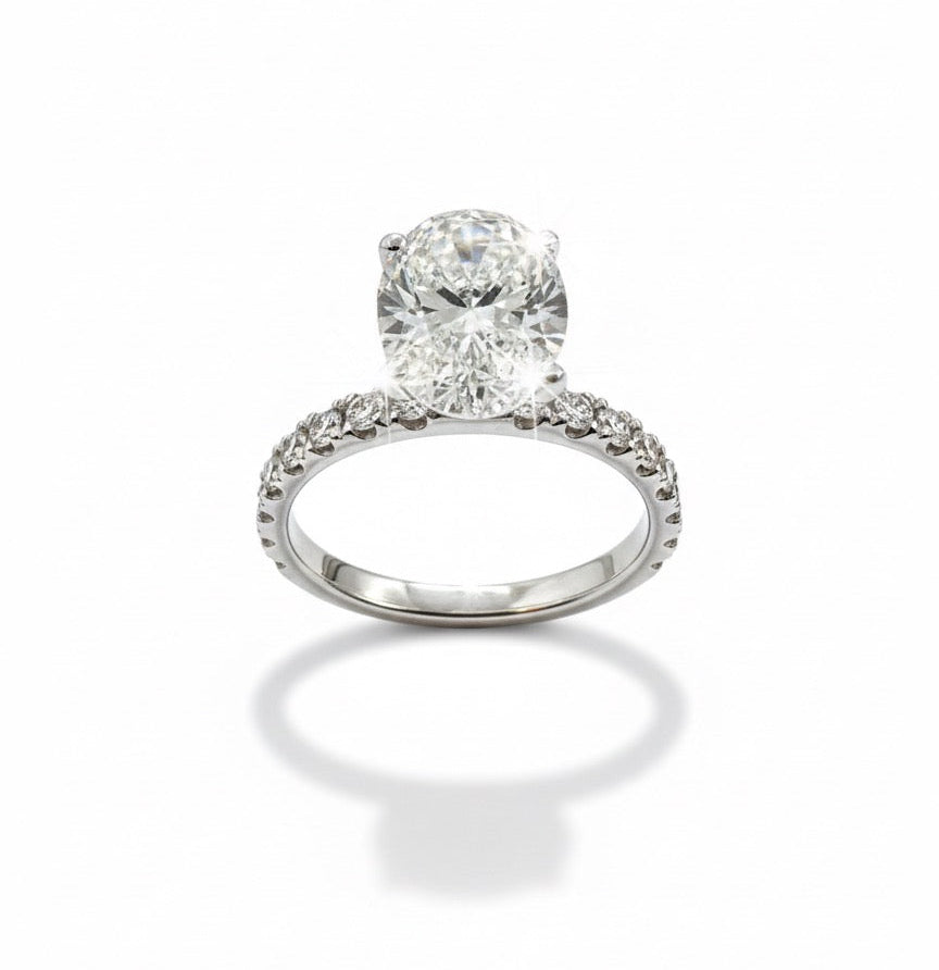 950 Platinum Oval Diamond with Diamond Shoulder Ring
