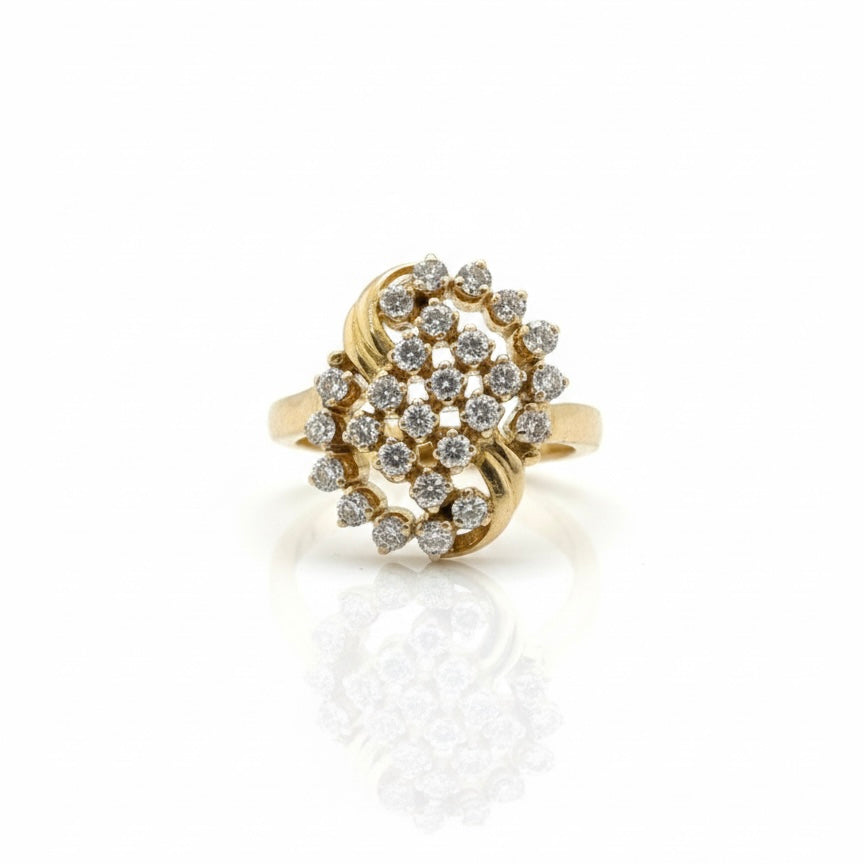 14ct Fancy Centre Cluster Diamond Ring