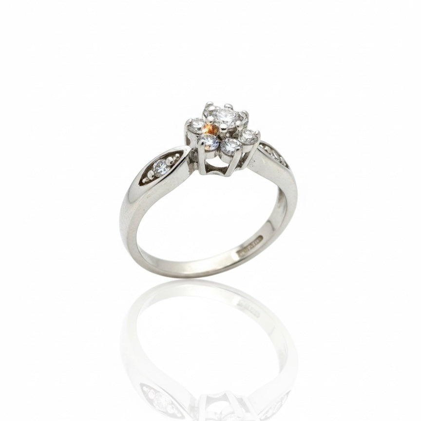 9ct White Gold Flower Centre Diamond Ring With Single Set Shoulders Ring