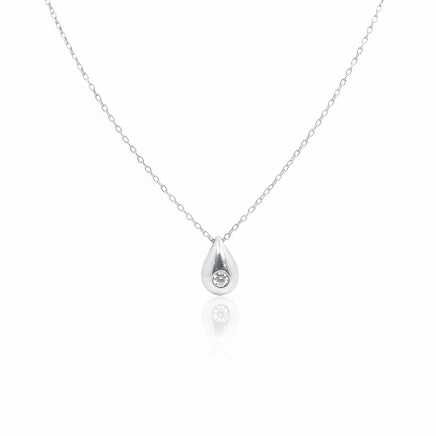18ct White Gold Zirconia Drop Pendant With Chain