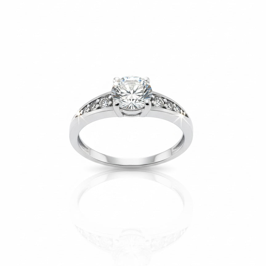 9ct White Gold Zirconia With Hand Set Graduating Shoulder Ring