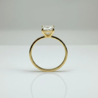 18ct Radiant Cut Diamond Solitaire Ring