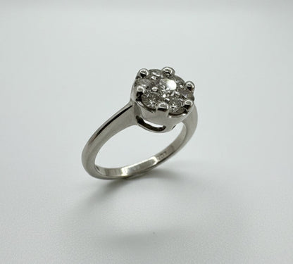 18ct White Gold Cluster Diamond Ring