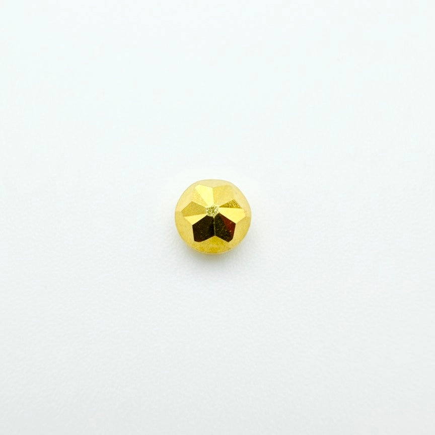 18ct Solid Gold Diamond Cut Sphere Stud M