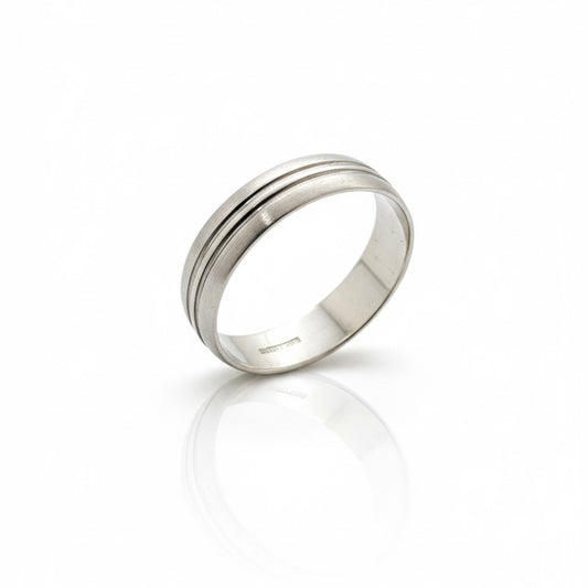 9ct White Gold Band With Twin Engraved Lines Ring