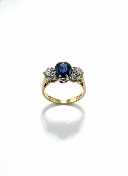 18ct Teal Sapphire And Diamond Trilogy Ring