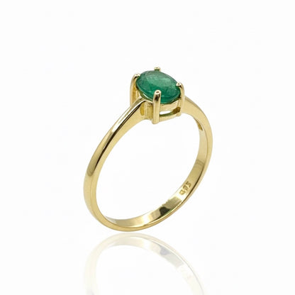 14ct Opaque Oval Emerald Ring
