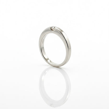 18ct White Gold Clawless Channel Set Floating Exposed Diamond Ring