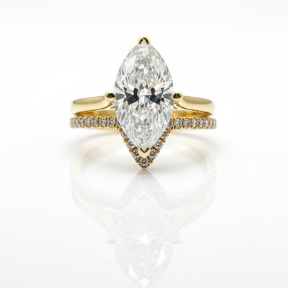 18ct Marquees Solitaire Diamond Ring With Matching Shape Eternity Band Ring Set