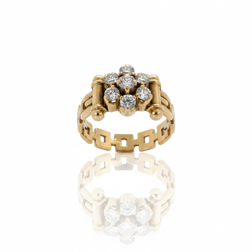 18ct Chain Link Flower Centre Diamond Ring