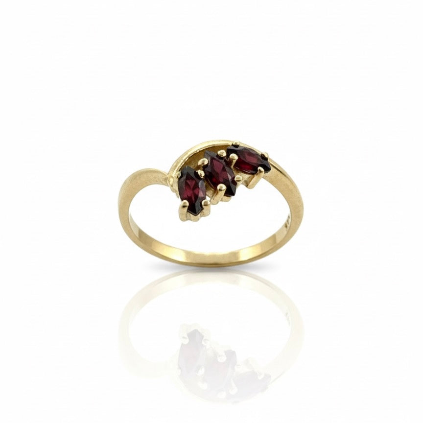 9ct Gold Triple Marquees Garnet Ring