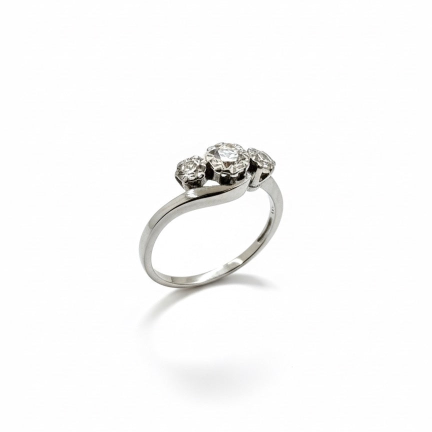 9ct Trilogy Hand Set And Engraved Diamond Ring