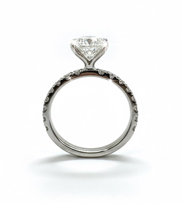 950 Platinum Oval Diamond with Diamond Shoulder Ring