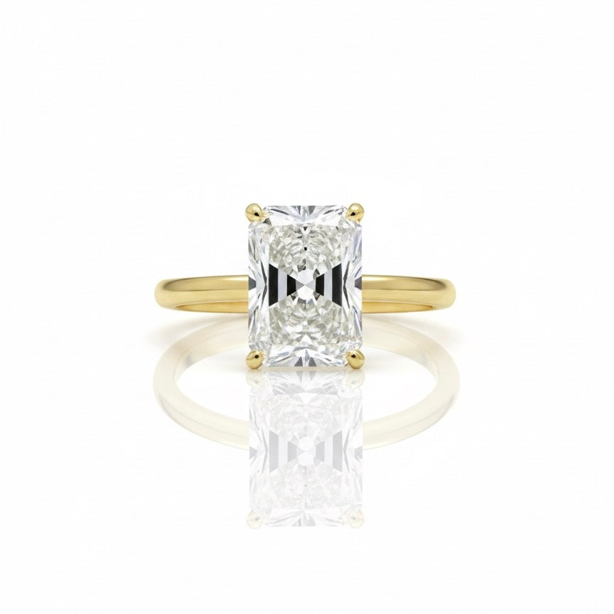18ct Radiant Cut Diamond Solitaire Ring
