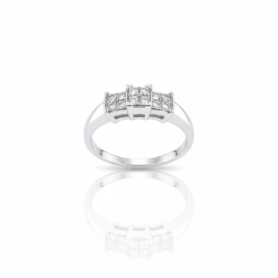 18ct White Gold Invisible Cluster Set Princess Cut Diamond Ring