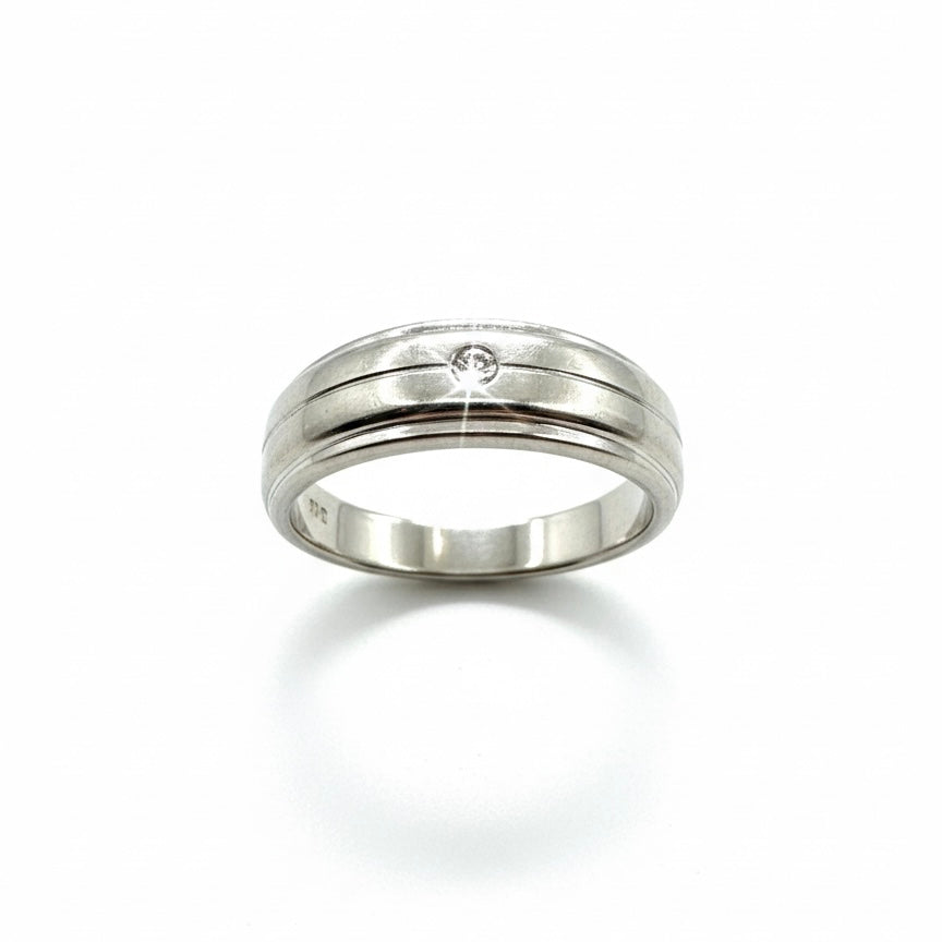 9ct White Gold Solitaire Diamond Band Ring