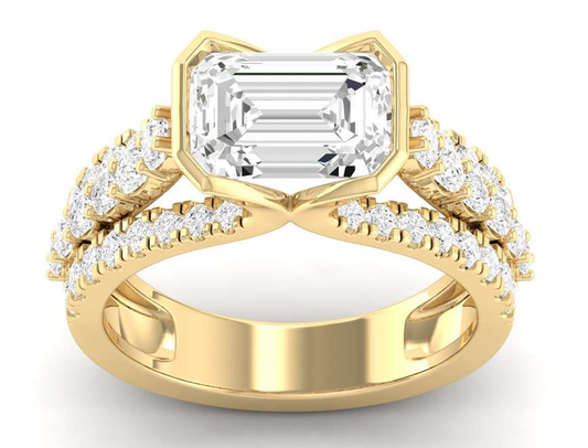 East West Half Bezel Ring - Emerald Center | JR152954A